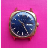 Часы Ракета.Автоподзавод СССР. Позолота AU 10.Идут и останавливаются.