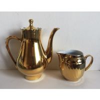 Чайник заварочный и сливочник из сервиза кофейного, фарфор