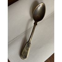 Отличного качества медная чайная ложечка. Медь естественно не в чистом виде но её много в сплаве -ложка была покрыта красной окисью и сама ложка довольно мягкая!