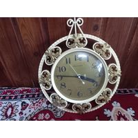 Часы настенные ЯНТАРЬ кварц СССР знак ГОСТ