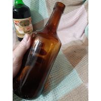 В коллекцию. Продаётся пустая.