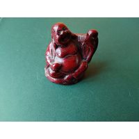 Фигурка нэцкэ.