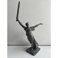 Старт с 1 рубля! Статуэтка родина мать зовёт, смотрите другие лоты много распродаж!!!