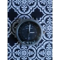 Часы наручные.  Состояние на скане. В коллекцию,ремонт,на запчасти.