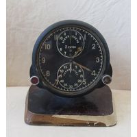 Все лоты с рубля.Часы авиационные АЧС-1,на ходу,СССР