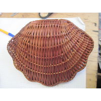 Шкатулка-плетенка из соломки Ракушка.