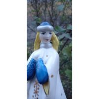 КОЛЛЕКЦИОННАЯ ФАРФОРОВАЯ СТАТУЭТКА СНЕГУРОЧКА ЗКХ РАННИЙ ВАРИАНТ ОРИГИНАЛ  .  Распродажа Коллекции !!! . Экспресс  Аукцион с рубля без МПЦ   .Много лотов в продаже .