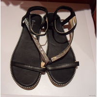 Босоножки 38 размер, новые