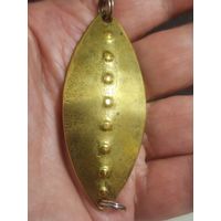 Блесна КЕС-СПИНЕР СССР цвет желтая не магнитится