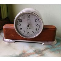Часы Маяк настольные СССР в ремонт