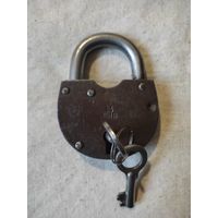 Замок навесной (2), СССР, 2 ключа. См. описание.