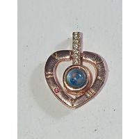 Кулон с камушком . Распродажа винтажный бижутерии с натуральными камнями .