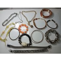 14 браслетов одним  лотом , с рубля !