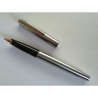 Перьевая ручка с золотым пером АР 102, СССР