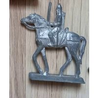 РЕДКИЙ Оловянный солдатик.ВСАДНИК на коне
