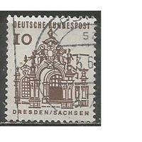 ФРГ. Городские ворота. Дрезден. 1964г. Mi#454.