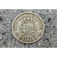Португальский Мозамбик 20 эскудо 1960 год серебро 0.750