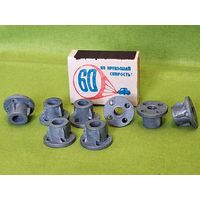 Крепление ножек радиол Ригонда Урал и др. цена за 4 шт.