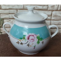 Сахарница эпохи СССР. Довбышевский фарфоровый завод (Довбыш), 1970-е гг.