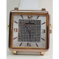 Часы "Cloude bernard" Swiss made,мех Ronda,состояние,крупные 24 мм по ушкам под ремешок+Новый ремешок в комплекте!