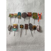 Значки тяжёлые.Распродажа коллекции.