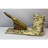 Сувенир настольный из натурального камня