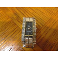 Часы женские ,красивый браслет