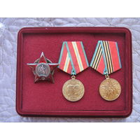 Планшетик универсальный с поролоновой вставкой.