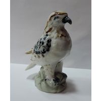 Статуэтка фарфоровая "Орлан" 60-70-е годы Европа. Высота 15 см.