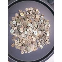 1,5 (полтора) килограмма старых пуговиц