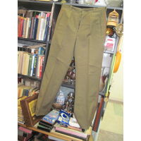 Брюки офицерские повседневные общевойсковые ВС СССР на 46/4 размер.