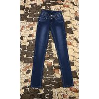 Джинсы р. 38-40