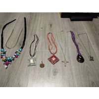 Бижутерия лотом 2 , читайте описание .