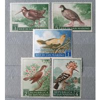 Сан Марино птицы 5шт