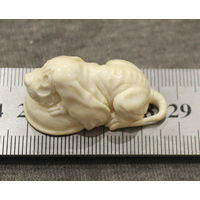 Нэцкэ , кость, резьба,период Мэйдзи (конец XIX – начало XX века)