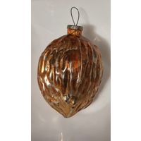 Большая елочная игрушка Кремлевская Орех.Толстое стекло.Высота 13 см