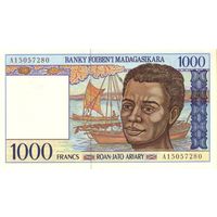 Мадагаскар 1000 франков образца 1994 года UNC p76a