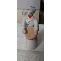 Фарфоровая статуэтка Красноармеец , Барабанщик