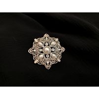 Брошь снежинка A.A.I.