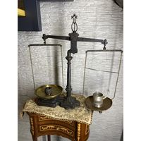 Огромные старинные весы. Европа много Лотов с рубля