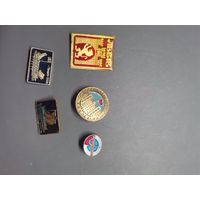 Значок (одним лотом).