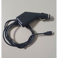 Автомобильное зарядное устройство для регистраторов.навигаторов,телефонов