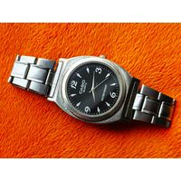 Кварцевые часы, Casio, с браслетом. Торг есть.