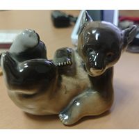 Фигурка. Мишка фарфор, 9х13 см. ЛФЗ. СССР.