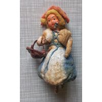 С рубля ёлочная игрушка папье-маше вата красная шапочка