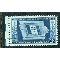 США. Карта и флаг штата Айова