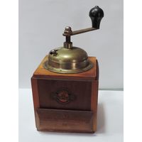 Кофемолка 50-60-е годы Германия.