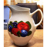 Кувшин для воды, молока, сока.