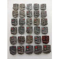 Значки из серии Города - герои. Минск. Брестская крепость. Москва. Киев. Волгоград. Керчь. Севастополь. Тула. Одесса. Ленинград. Новороссийск. Смоленск. Цена указывается за один значок.#-V-06