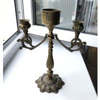 Подсвечник. Канделябр.
